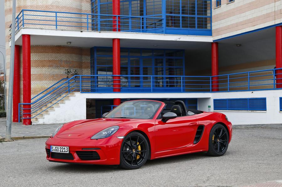  Porsche 718 Boxster T (982) 2019 года  (WW) (фото 24 из 52)